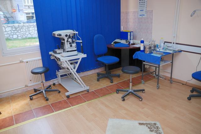 laser eye surgery warrington
